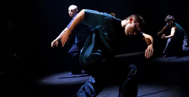 Denden Karadeniz en Zero Dance Theatre - Loud Whispers