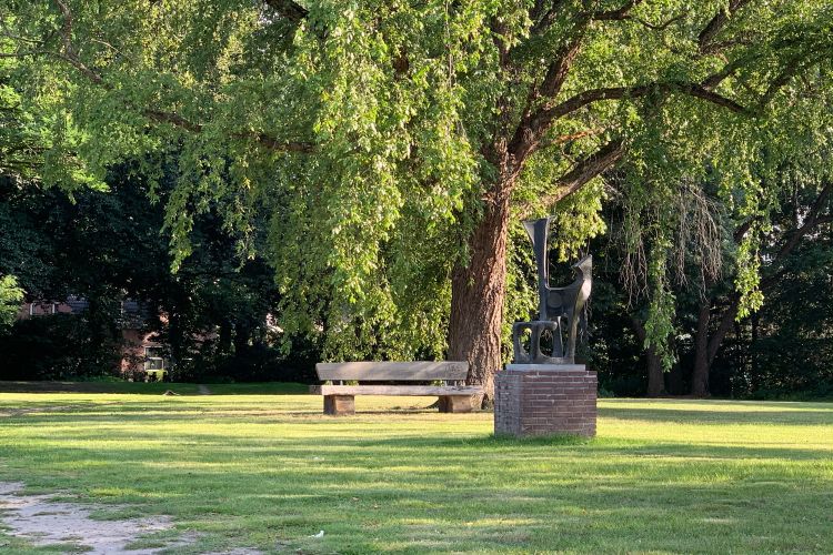 Tuinpad Park  - Houten bank