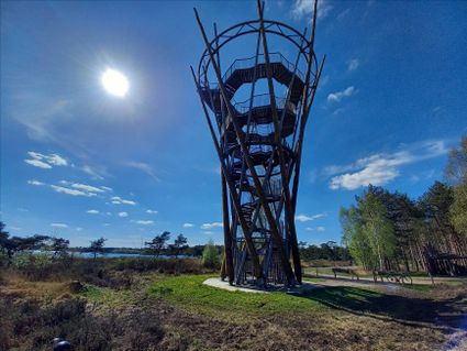 Uitkijktoren aan rand van landgoed de Utrecht