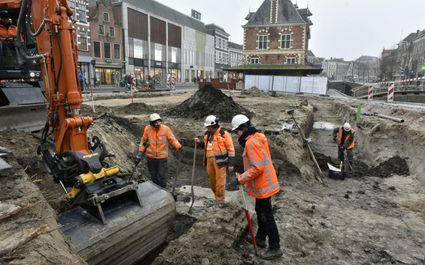 Archeologisch onderzoek in 2022 bij de Waag en het Waagplein in Leeuwarden
