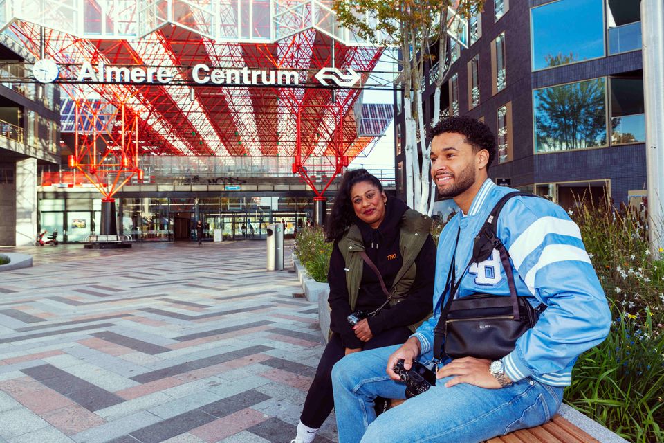 Almere Centrum station
