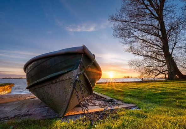 Boot op het droge