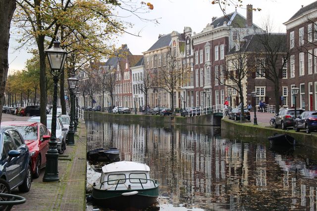 Rapenberg canal street in Leiden