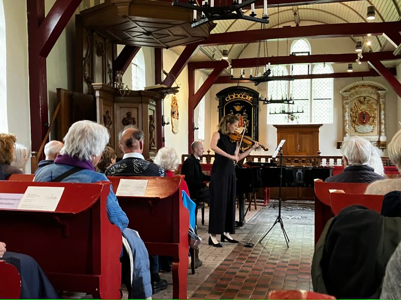 Sint Hippolytuskerk binnen in Olterterp tbv Lenteconcert