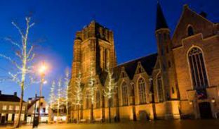VVV: Oosterhout by Night inclusief afzakkertje