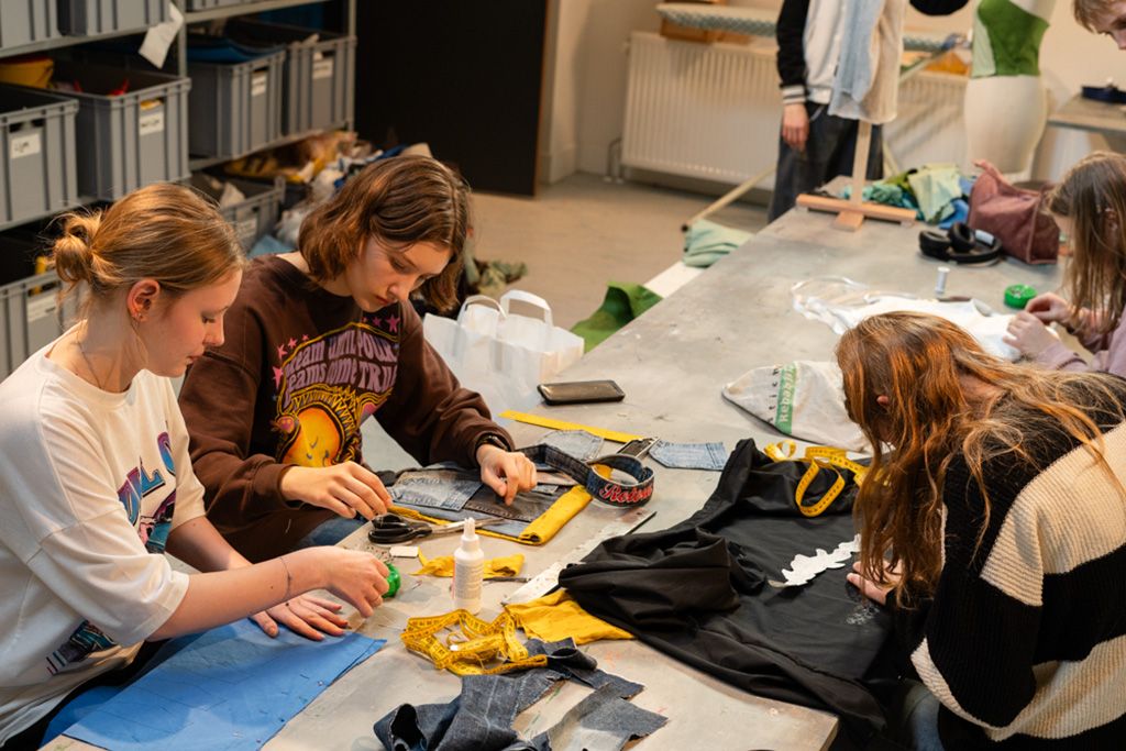 Het Kunst Atelier (12+)