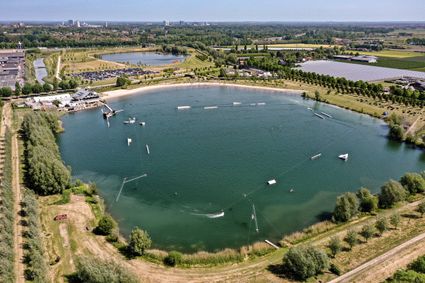 Luchtfoto Laagravense Plassen