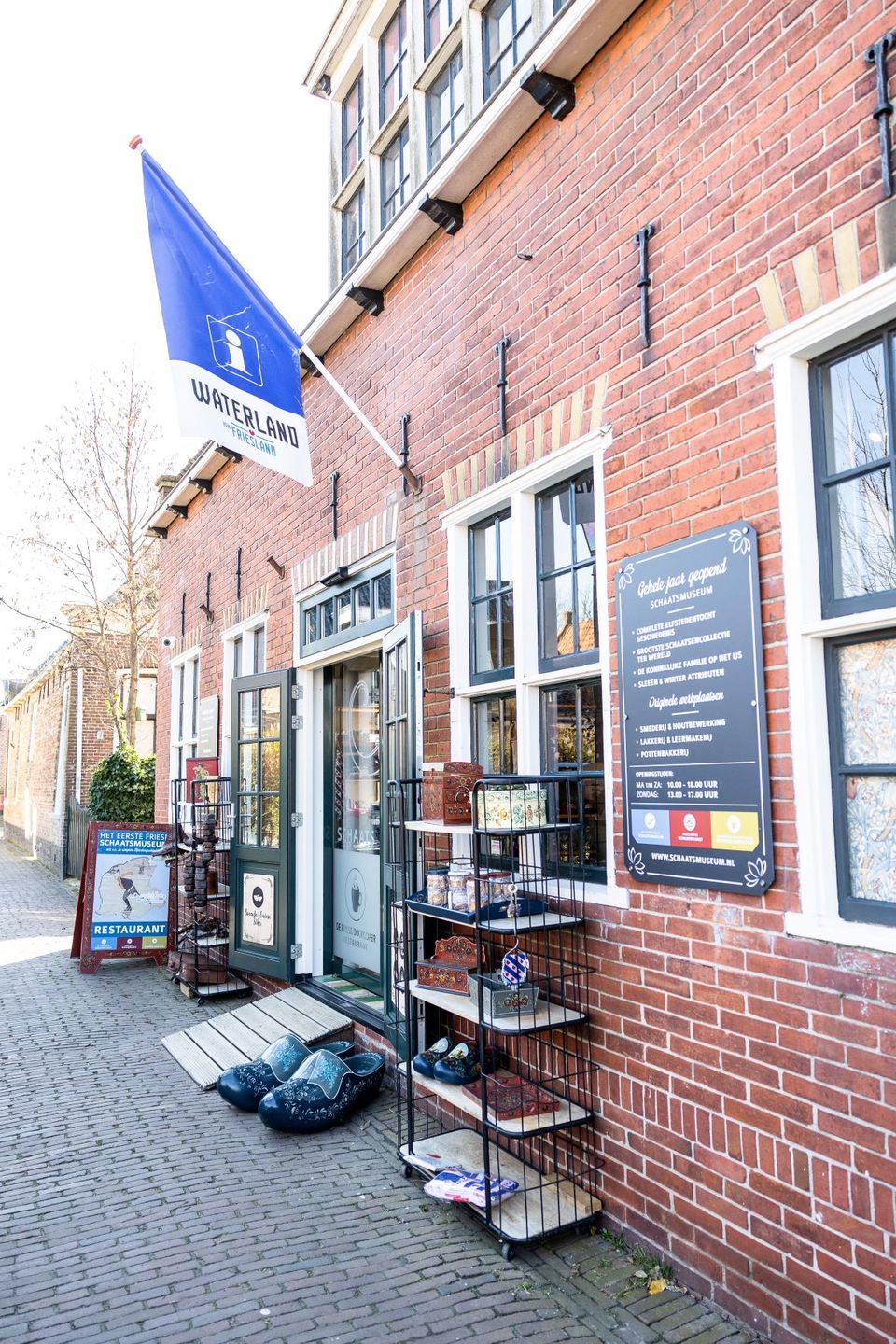 Karaktaristiek pand het Schaatsmuseum Hindeloopen