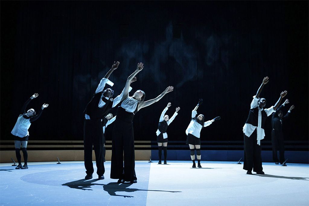 Nicole Beutler Projects: NOW WE ARE EARTH/ An Orchestra