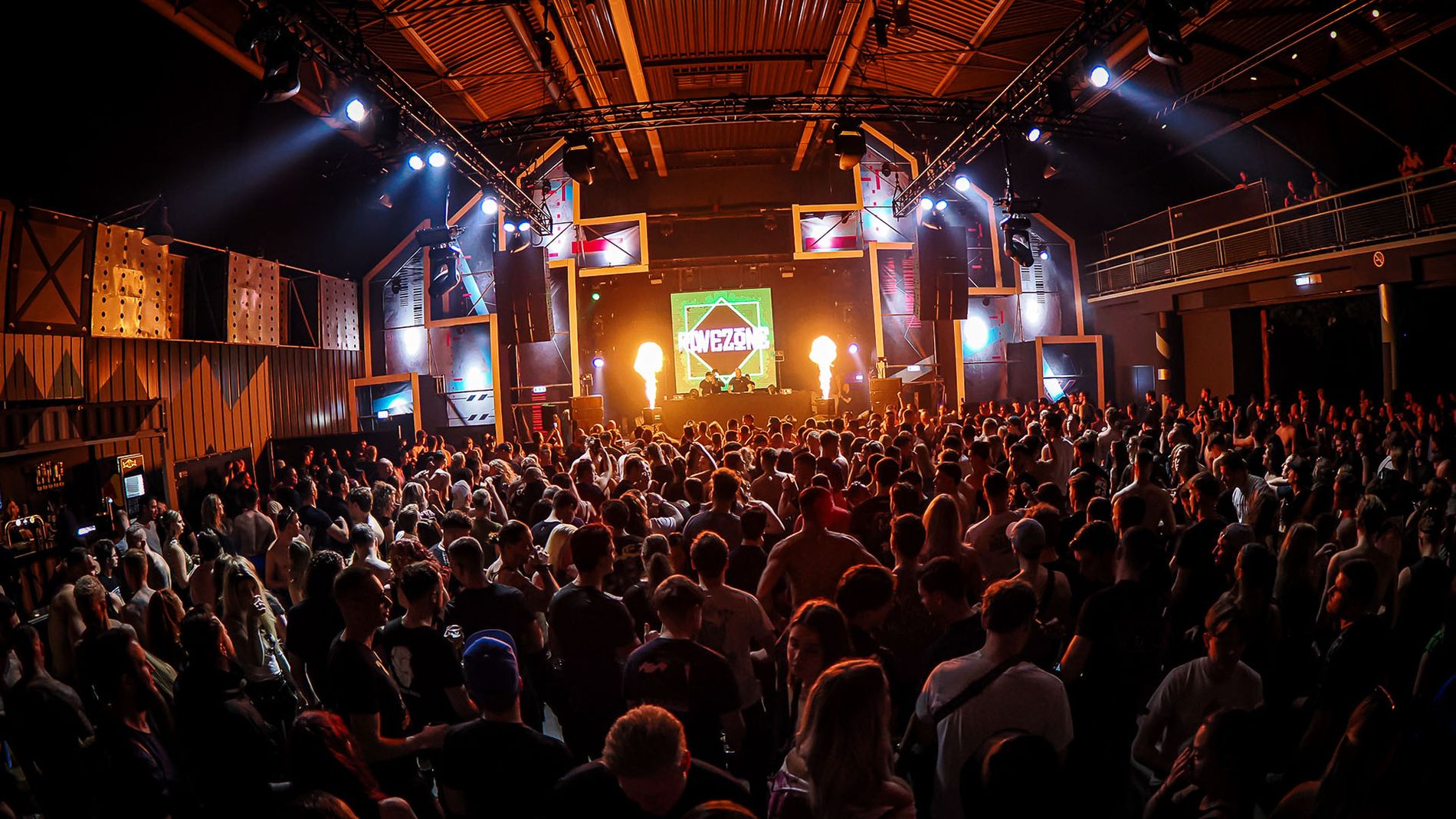 RAVEZONE 2025