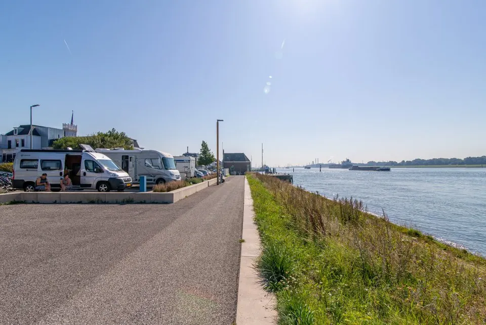 Camperplaatsen Haven Maassluis — photo 3