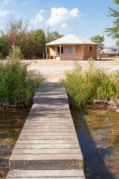 Beach Lodge Muiderzand