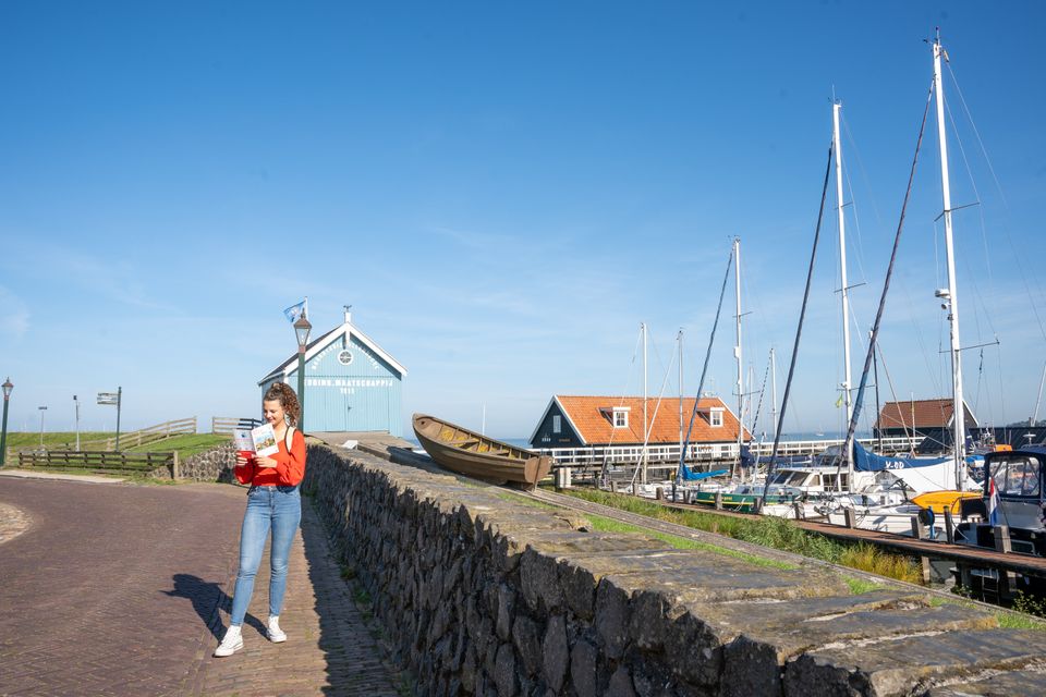 lente in hindeloopen