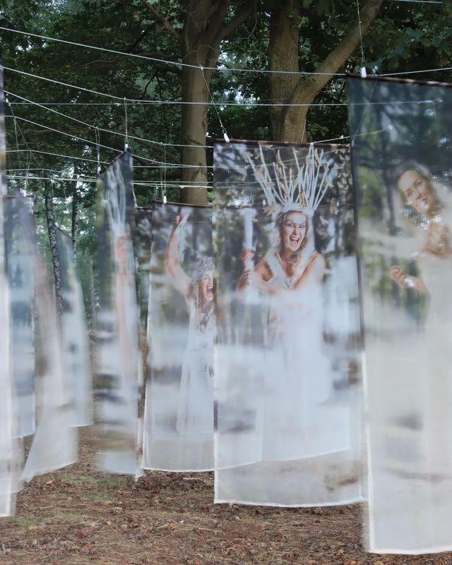 Kunstwerk Witte Wieven  van Nadja Willems