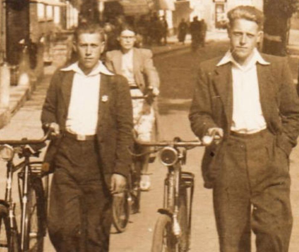 Heine en Sijtze Koonstra rond 1941