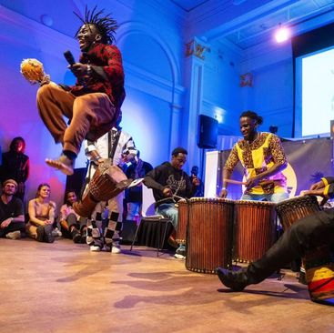 Spelen met cultuur: Drummen (1-4)