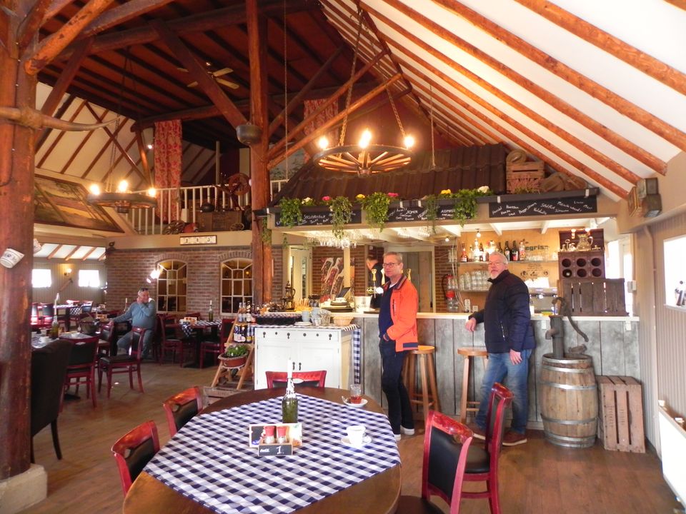 gasten in het restaurant