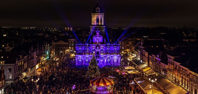 Lichtjesavond op de Markt in Delft