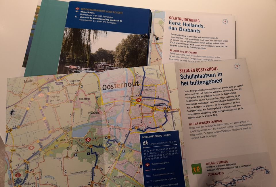 Boekje open van  de zuiderwaterlinie