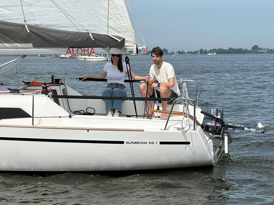 Sunbeam 22.1 Segelyacht auf dem See