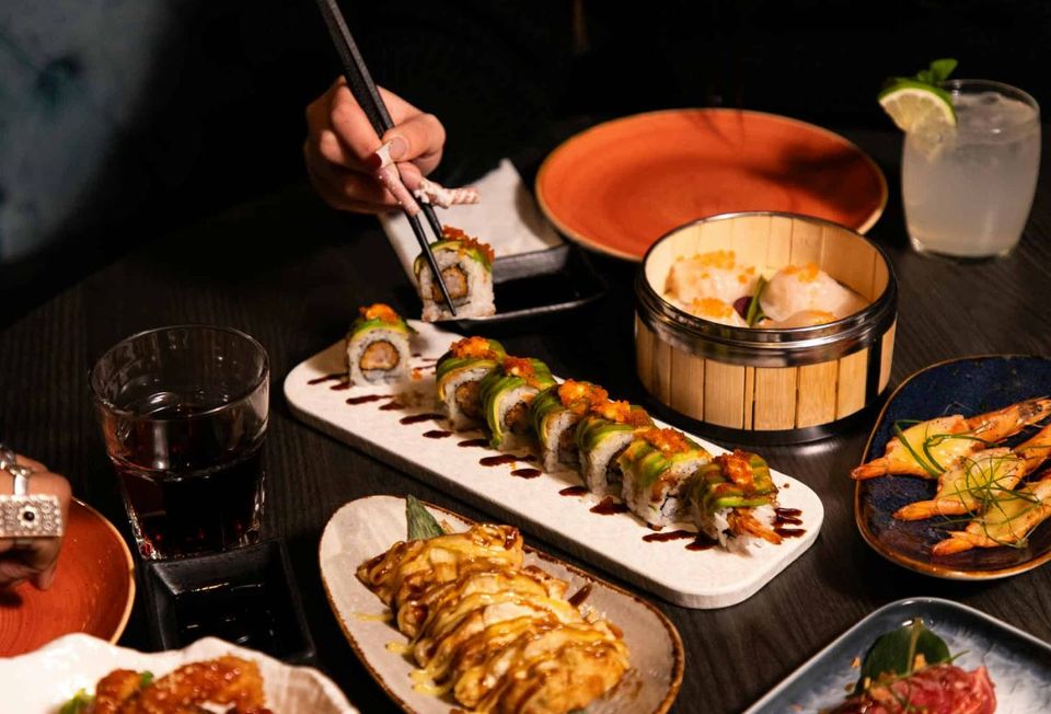 Smakelijke (sushi) hapjes van Mu Xin