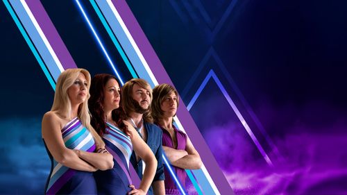 Een groep die zich voordoet als ABBA