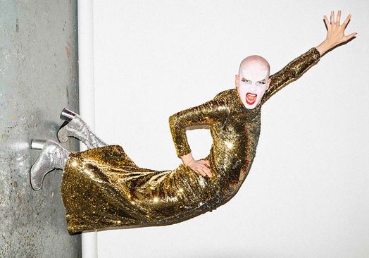 Sytze Bouma: Drag Me [2] RoXY