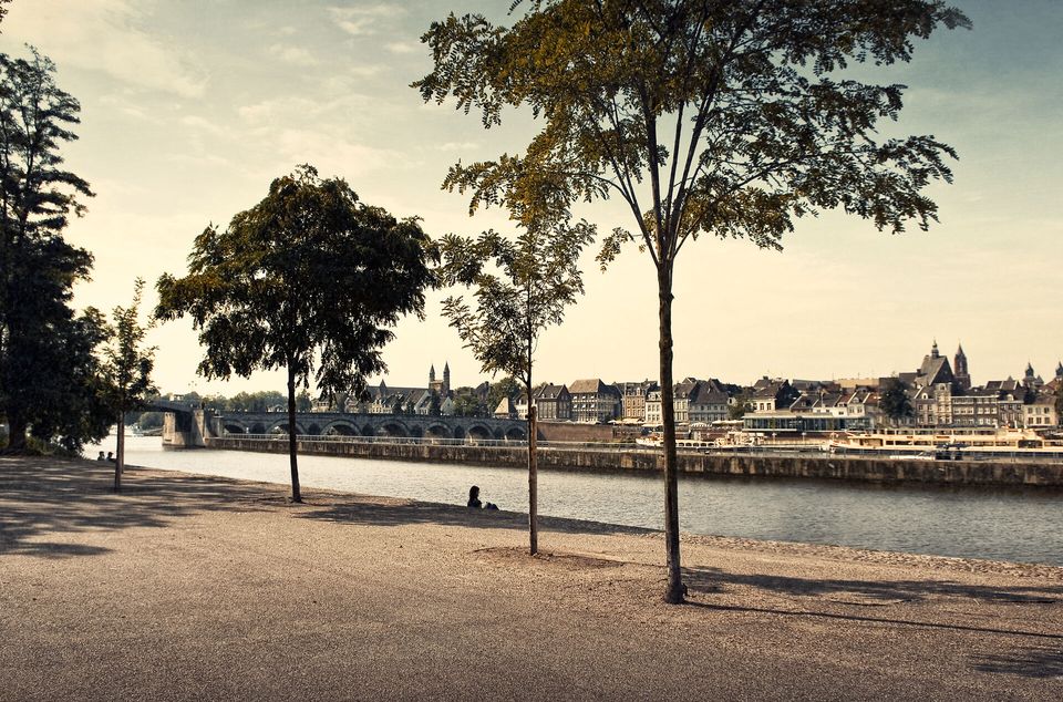 Uitzicht Maastricht met de Maas