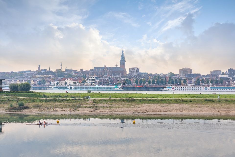 Waal, Nijmegen, Spiegelwaal