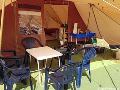 4-6 persoons vergrote zilvermeeuw in vak verweg