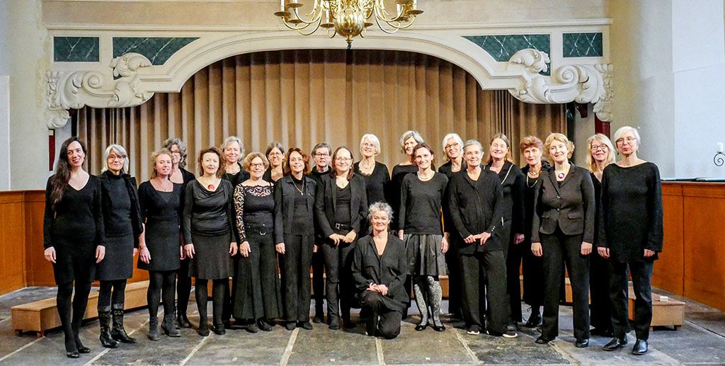 Nordlys: Tussen heks en heilige