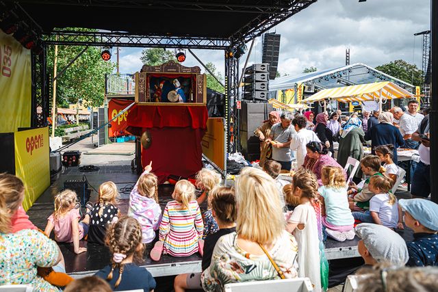 Poppenkast tijdens OPEN035