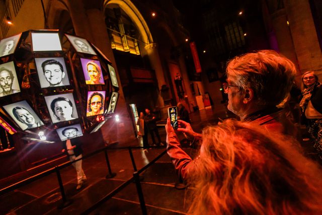 Bezoekers tijdens de Nacht van Ontdekkingen