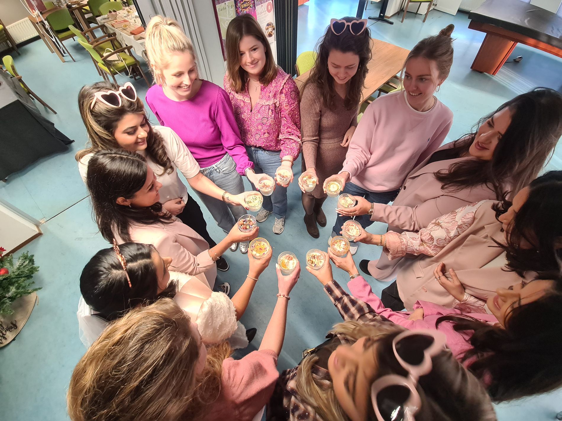 Workshop Kerst Geurkaarsen maken bij Raw Candles in Den Bosch