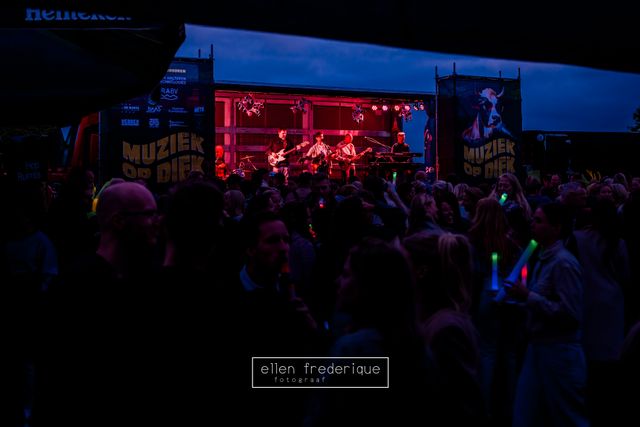 Muziek op Diek - Ellen Frederique