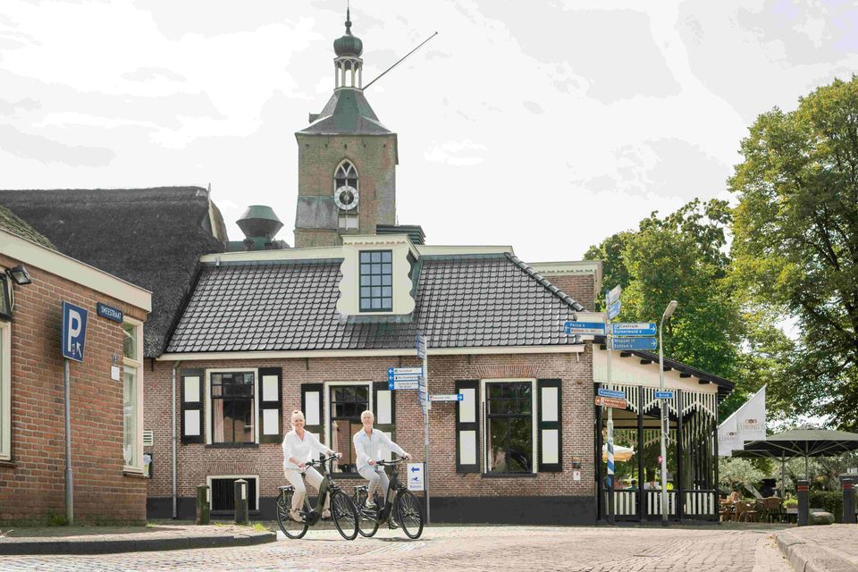 Ruinen - fietsen in brinkdorp