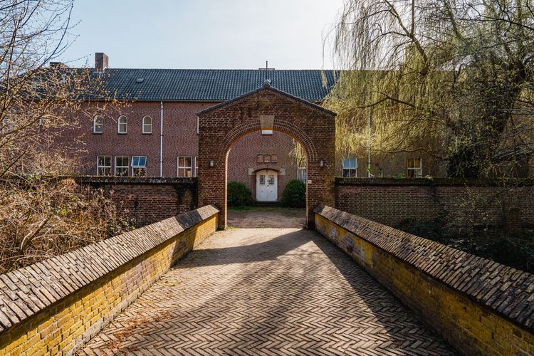 Clarissenklooster toegangspoort