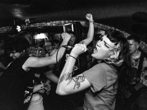 DIY Fest Pre-party: Ideal Victim (POR) + Traumatizer (NL) + Burning Dixi (GRN)