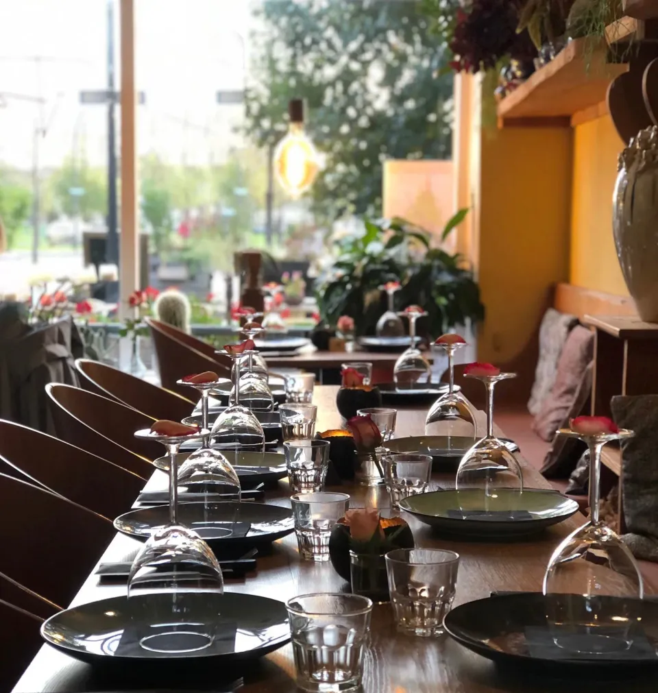 Restaurant Faren Groene Loper Perzische keuken eten