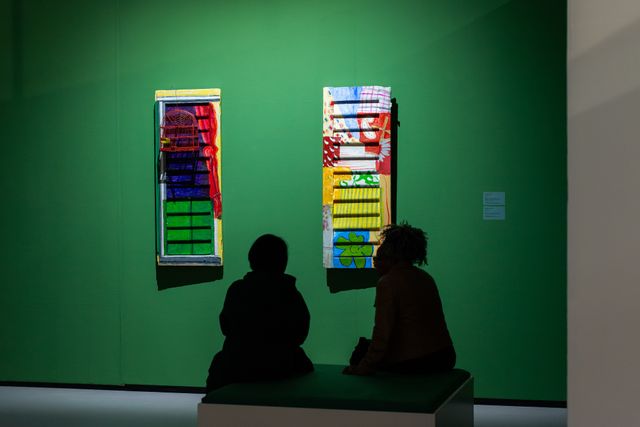 Kenneth Flijders, untitled 1 & untitled 2, 
2023, installatiefoto Wi Sranan bij 
Museum Cobra. Foto: