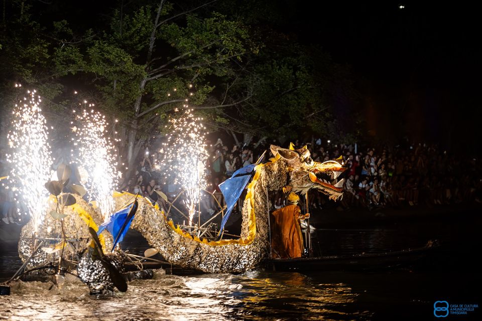 Ilotopie Acqua Forte Parade