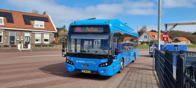 Ariva bus bij de veerterminal Vlieland