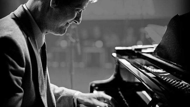 Peter Beets Trio met Lucy Yeghiazaryan & Gideon Tazelaar