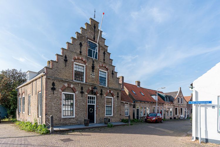 Monumentaal pand Zonnemaire