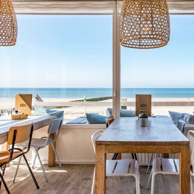 Strandpaviljoen Kon-Tiki Beach, Netherlands, Vlissingen / Koudekerke / Dishoek beach bar with view at the sea