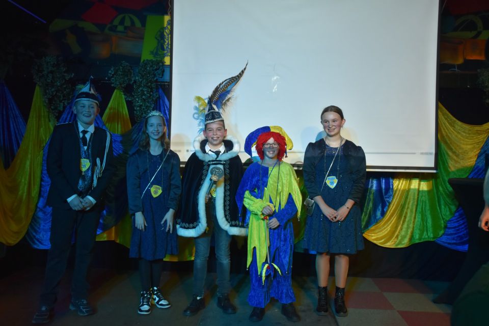 Jugendprinzen empfangen die Raoper