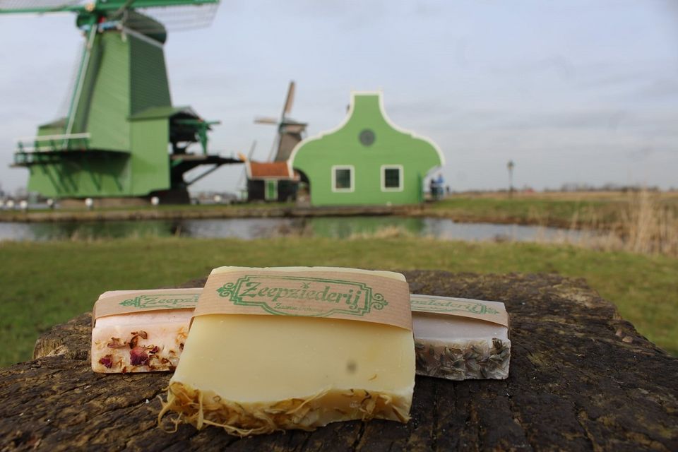 Zaanse Schans makers streekproduct zaansmaken zeep ambacht cacao
