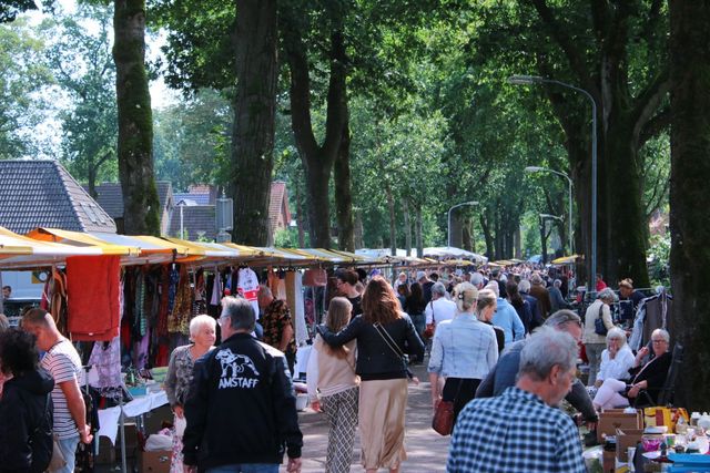 Jaarmarkt en vlomarkt Gasselte
