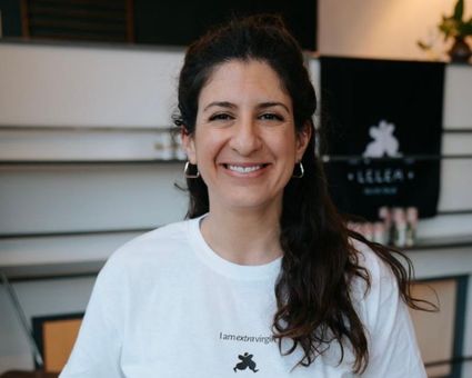 Gecertificeerd olijfoliesommelier Eleftheria van Lelea Olive Oils
