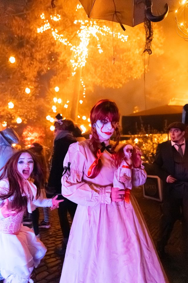 Halloween act
